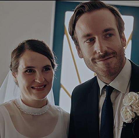 这不是喜宴 TWO-HEADED CALVES